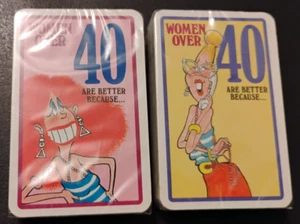 De colección Mujeres Mayores de 40 Son Mejores Porque Novedad Jugar Cartas 2 Barajas Selladas - Imagen 1 de 5
