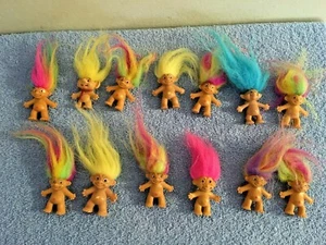 VINTAGE LOT OF 13 1991 ACME TROLL DOLLS MOST RAINBOW HAIR SOME MAY NOT BE MARKED - Bild 1 von 7