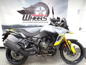 2025 SUZUKI V-STROM 800DE PRE REGISTERED BARGAIN - Picture 1 of 20