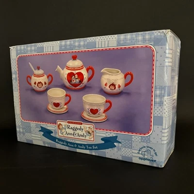 复古 Raggedy Ann & Andy 中国茶具 Applause 全新带盒 NOS — 第 1/4 张图片