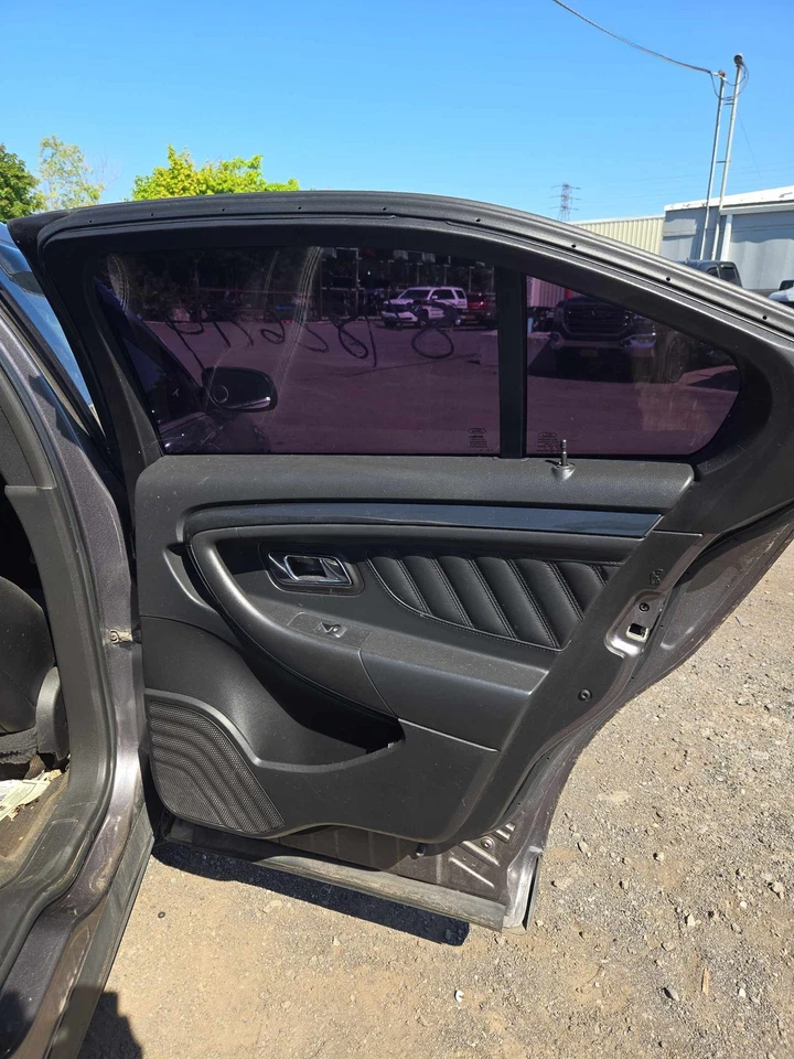 Rear Door Trim Panel FORD TAURUS Right 13 14 15 16 17 18 19 - Imagem 1 de 1