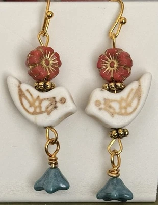 Pendientes Paloma Paz Oro y Marfil. Amor. Foto 1 de 4