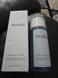 Medik8 Press & Clear Exfoliating 2 % Bha Tonic Gentle Release 150ml New Boxed - Picture 1 of 2