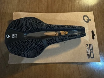 Sillín de carretera impreso Prologo Nago R4 PAS 3D MSS riel de aleación Tirox Foto 1 de 4