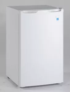 AVANTI Counterhigh Refrigerator RM4406W -White - Picture 1 of 3