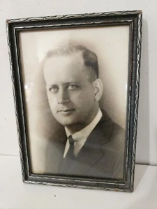 Wood framed photo of businessman 1940-50s 5.25x7.5 Inch - Picture 1 of 2