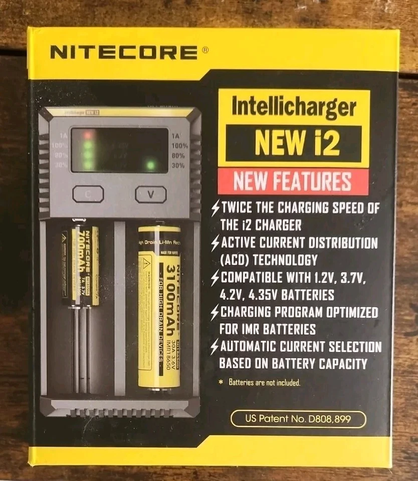 NITECORE New I4 Ladegerät - Schwarz - Bild 1 von 4