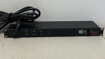 PDU para rack conmutada APC AP7901 1U 120V 20A 12 ft, conmutada, 1U, 20A, 120 V Foto 1 de 4