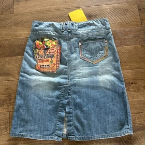 NEW VTG~D&G Dolce & Gabbana Italy Fit 4 Good Knee Length Denim Skirt Size 30/44 - Picture 1 of 9