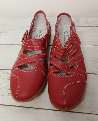 LIFESTYLE BY CUSHION WALK Ladies red leather shoes size 4 - Image 1 of 4