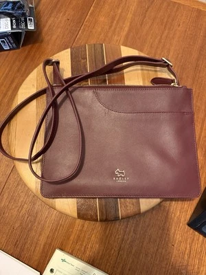 Radley London Cross Body Purse Burgandy Leather zip Multi-Pockets - Image 1 of 4