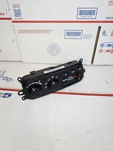 2002-2005 Dodge Ram Dual Ac Heater Climate Control Unit P55056811AC - Picture 1 of 8