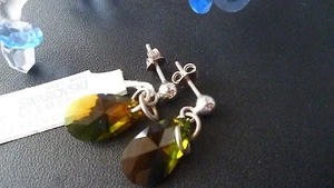 SOLID STERLING SILVER EARRINGS WITH GENUINE SWAROVSKI CRYSTAL GREEN TOPAZ 16 MM - Picture 1 of 7
