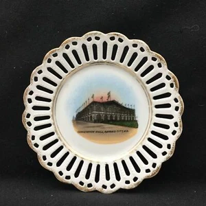 Antique Souvenir Plate Reticualted, Lacey Edge CONVENTION HALL KANSAS CITY MO - Picture 1 of 6