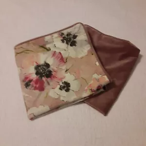 Floral/ Velveteen Pillow Covers x2 Muted Shades Versatile Romantic - Picture 1 of 7