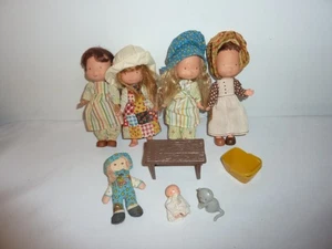 Vintage Menge 4 1975 Holly Hobbie Knickerbocker KTC 6" Puppen + 4" Stoff + Xtras - Bild 1 von 11