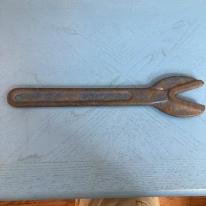 Barnes #2 Bulldog Wrench Blue 12 inch Original Blue Paint - Picture 1 of 15