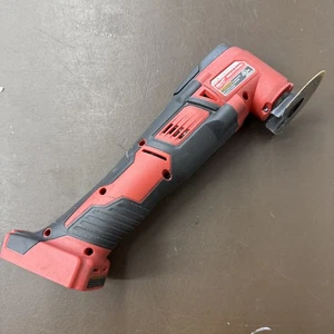 Milwaukee 2626-80 M18 Utensile multifunzione 18 V agli ioni di litio - Foto 1 di 8