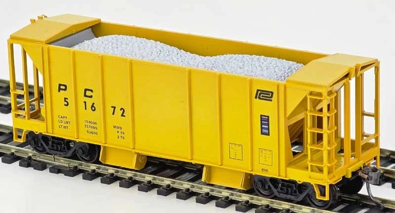 Bowser 3-17026 HO Scale 70-Ton 2 Bay Ballast Car Penn Central PC #51686 KIT - Image 1 of 1
