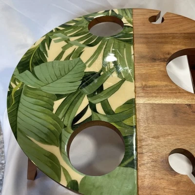 Wooden Wine Table & Glass Holder - Imagem 1 de 4