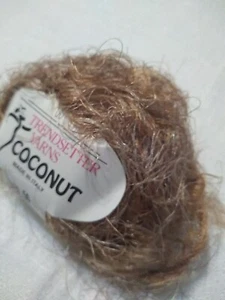 TRENDSETTER YARN DYE EYELASH YARN POLYAMIDE - 1.75 OZ ITALY BEIGE - Picture 1 of 8