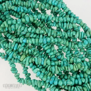Pequeñas pepitas/chips turquesa de 15,5" de Arizona 4 mm - 5 mm + azul verde #25102 - Imagen 1 de 3