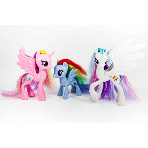 MLP My Little Pony Princess Celestia Cadance Rainbow Dash Road Trip G4 Reboot Cover