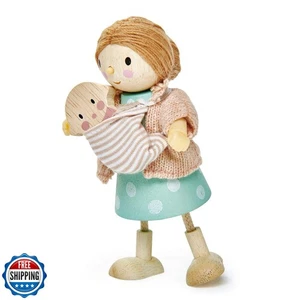 Tender Leaf Toys - The Goodwood Family - Wooden Miniatures Flexib - Picture 1 of 5