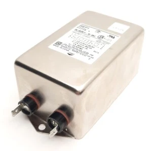 Corcom 20EP1 einphasiger EMV/EMI-Filter, 20A, 120/250V AC, zweistufig - Bild 1 von 5
