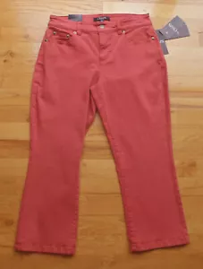 NWT Women’s CHAPS Nantucket Red Crop Capri Slimming Fit pants (4) MSRP $59 - Picture 1 of 5