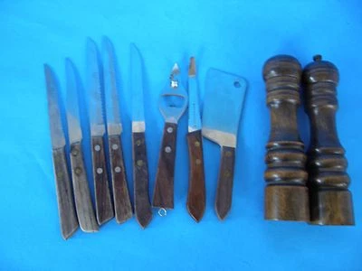 LOTE MIXTO DE 8 UTENSILIOS DE COCINA Y SALEROS Y PIMENTEROS DE MADERA JUEGO DE 2 Foto 1 de 4