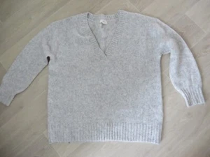 ungetragener H&M Pulli leicht, kuschlig Gr. MV- Ausschnitt PULLOVER - Bild 1 von 1
