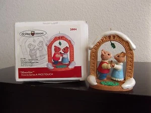 2004 Ed Seale Designs Ornament Mouseltoe, A Mice Touch Series #1 EG1946 SIGNED - Picture 1 of 3