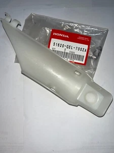 *1EA OEM HONDA PROTECTOR, LEFT FRONT FORK XR50 51620-GEL-700ZA (82Q) - Picture 1 of 2