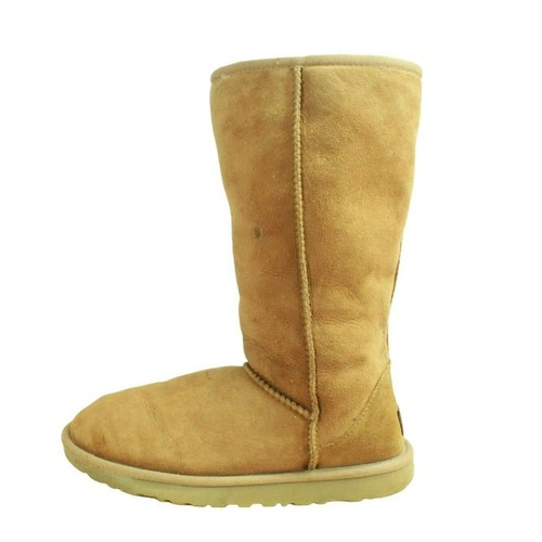 Stivali invernali UGG Classic Tall II donna marroni scamosciati foderati in shearling 7