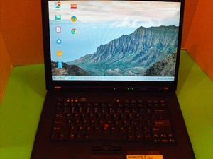 LENOVO THINKPAD T500 WINDOWS ALTERNATIVE LAPTOP - Picture 1 of 4