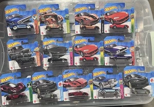 Lotto di 13 carte corte Hot Wheels NUOVE - Lamborghini Viper Subaru - Foto 1 di 7