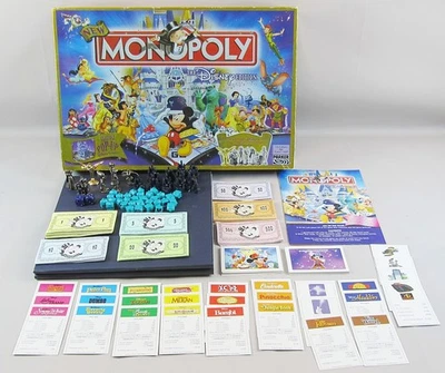 Monopoly The DISNEY Edition 2004 Vintage Collectable 3D Pop Up Castle Parker Bro - Image 1 of 4