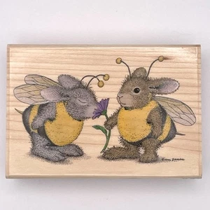 Stampabilities Haus Maus Buzzy Friends Hase Hase Biene Kostüm Gummistempel - Bild 1 von 5