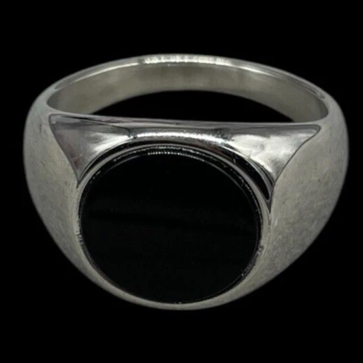 Anello da Uomo e Donna color argento in acciaio inossidabile e pietra nera tonda - Immagine 1 di 4