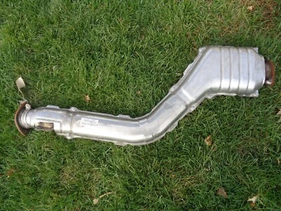 94 95 96 97 Lexus GS300 FRT 1993 tubo de escape con convertidor catalítico 17410-464140 Foto 1 de 4