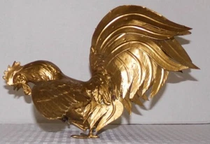 11" Long Gold Embossed Sheet Metal Strutting Chicken Raised Foot & Spread Wings - Imagen 1 de 6