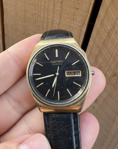 Rare Seiko 8223-7119 A4 Day Date Gold Quartz Wristwatch