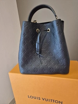 Louis Vuitton Neonoe Monogram Schwarz Neuwertig mit Rechnung und OVP Wie Neu - Bild 1 von 4