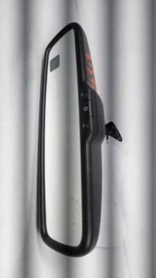 Used Front Center Interior Rear View Mirror fits: 2020 Nissan Frontier w/automat - Image 1 of 4