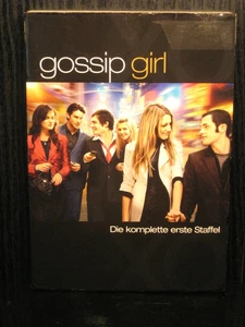 GOSSIP GIRL - Die Komplette Erste Staffel + Bonusmaterial ( DVD/Sehr Gut ) - Bild 1 von 4