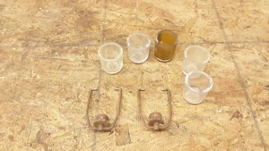Vespa Original Dellorto Fuel tap petcock parts lot 5X Glass cup 2X Bail clamp - Bild 1 von 6