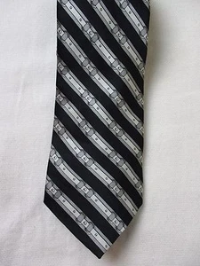 Michael Kors Necktie Print Black Gray Silk Short - Picture 1 of 4