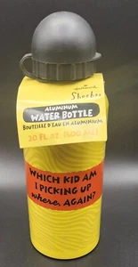 Divertida caja de zapatos botella de agua de 20 oz sello distintivo "¿Qué niño estoy recogiendo dónde, otra vez?" - Imagen 1 de 9