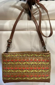 Bolso sin asas/hombro/brossbody de cuero nativo americano perforado tejido tostado The SAK B4 - Imagen 1 de 11
